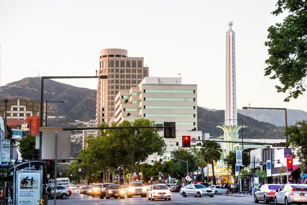 Local businesses in Glendale improving online visibility with SEO.
